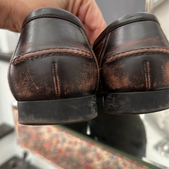 GUCCI HILLARY DIAMANTÉ PENNY LOAFERS DISTRESSED - Picture 4 of 11